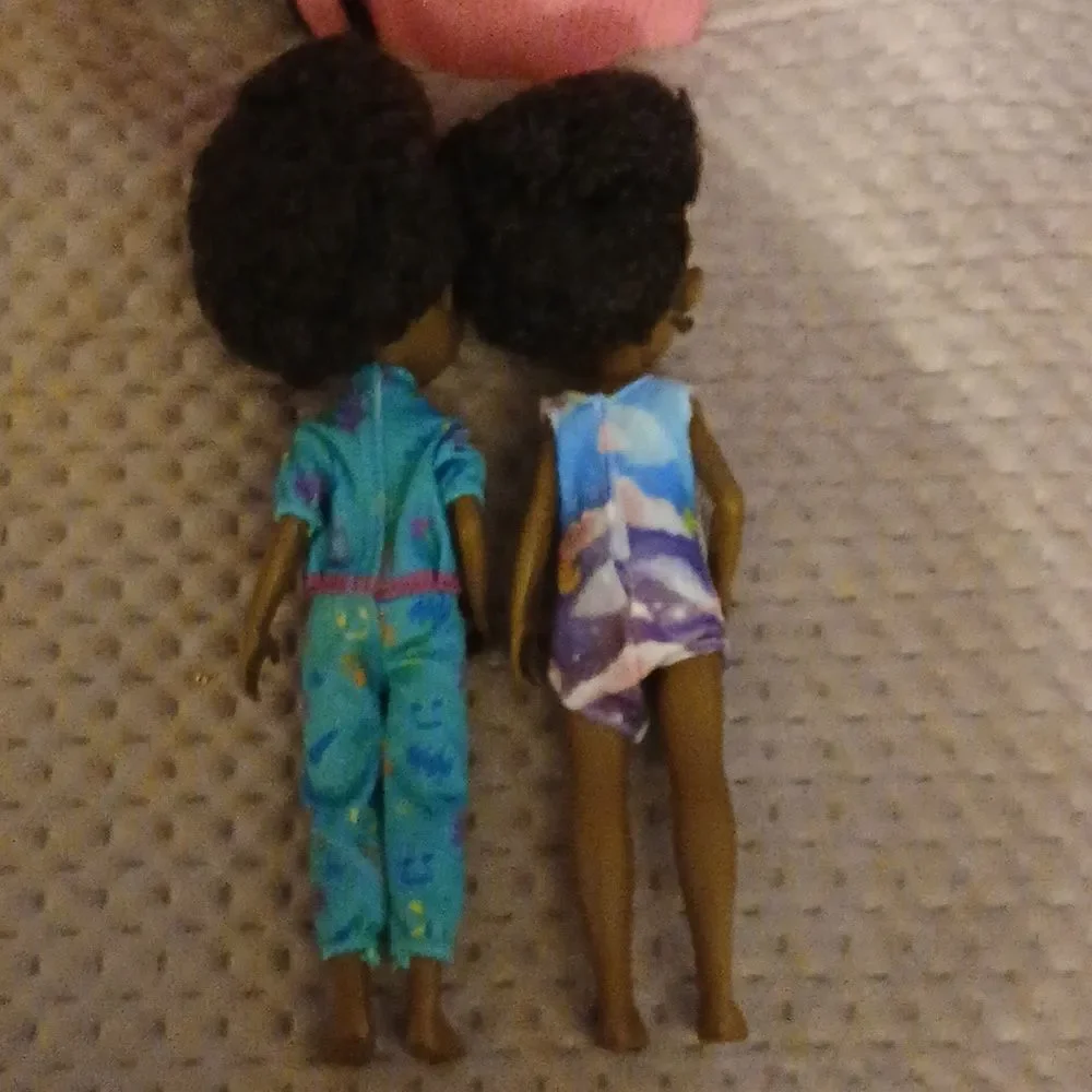 Karma Dolls  - Picture 3 of 3